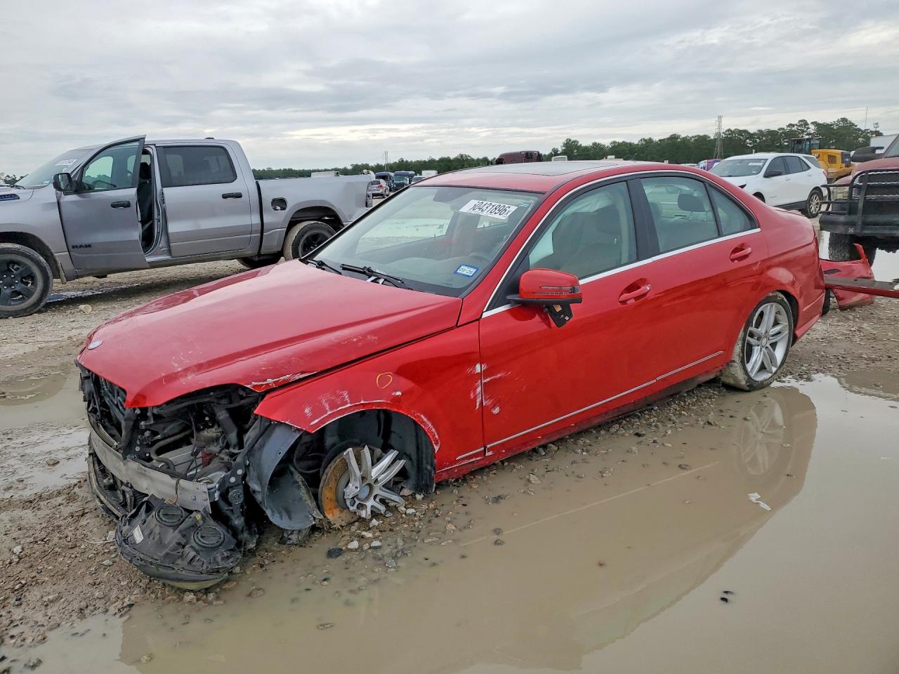 2013 MERCEDES-BENZ C