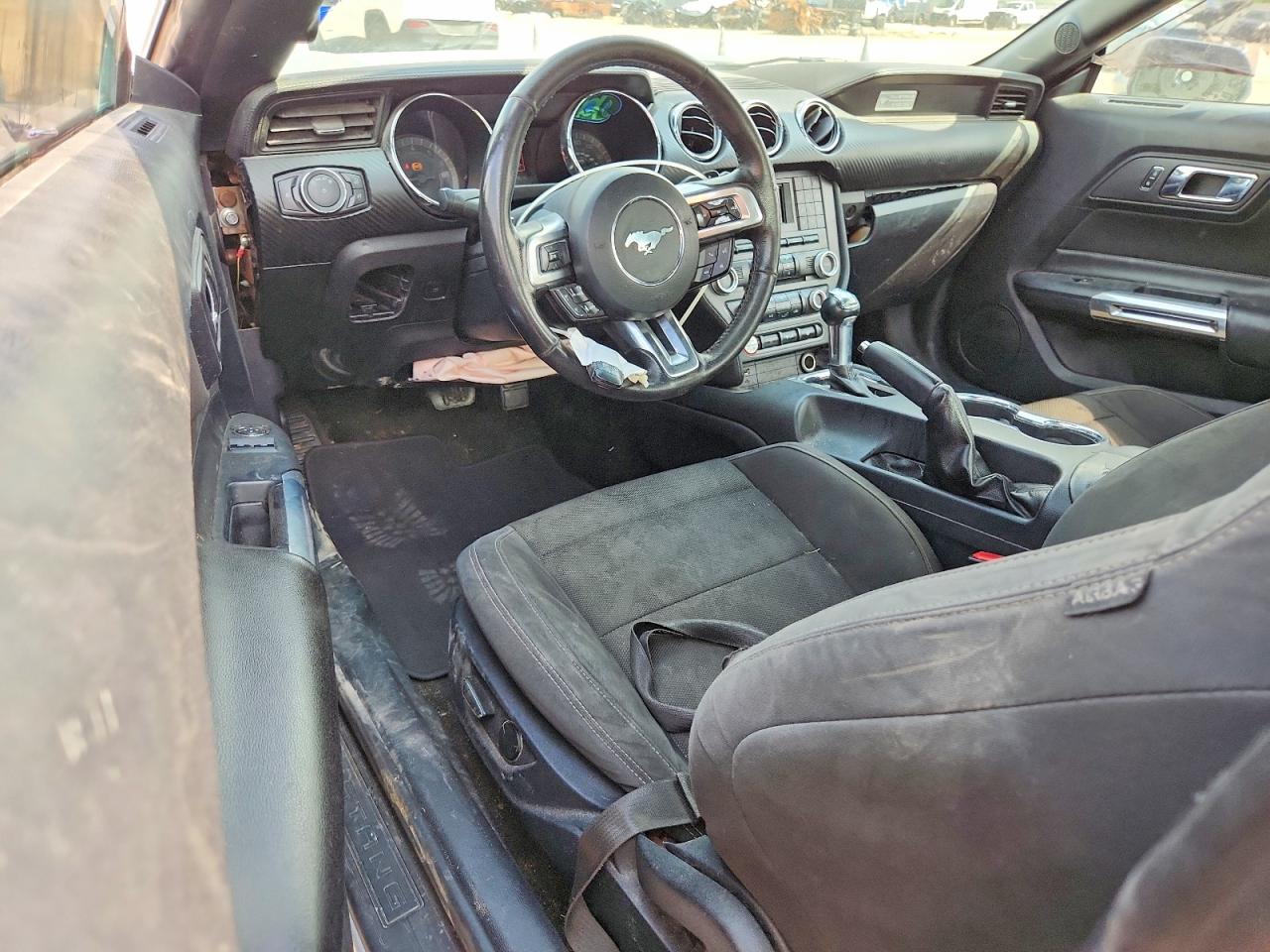 2015 FORD MUSTANG photo 22