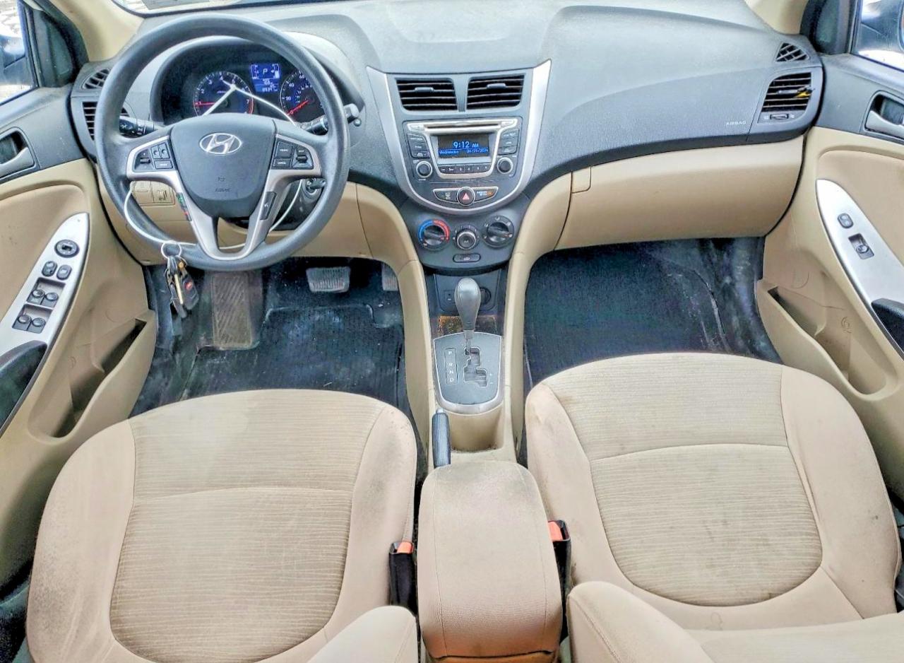 2017 HYUNDAI ACCENT SE photo 22