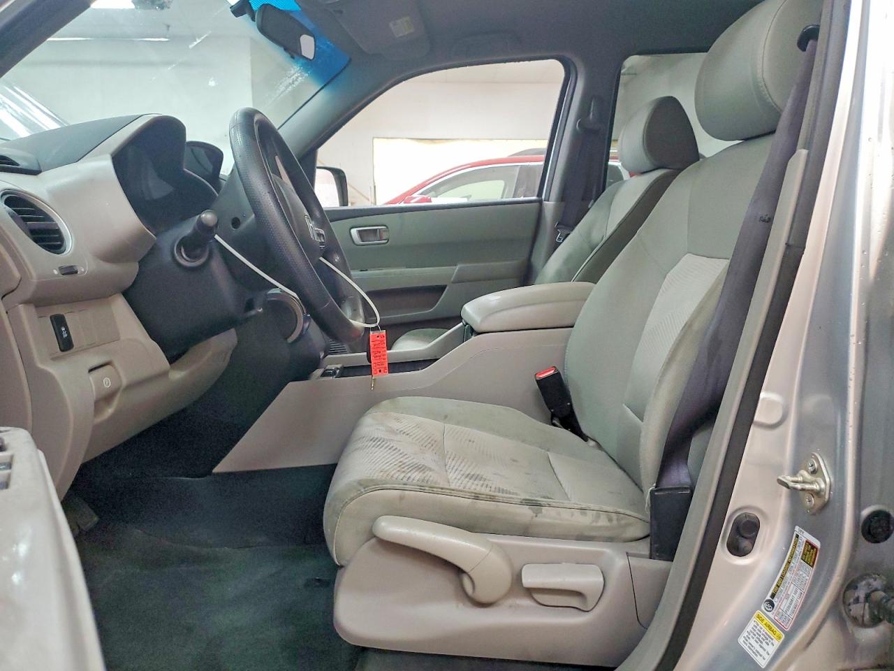 2013 HONDA PILOT LX photo 19