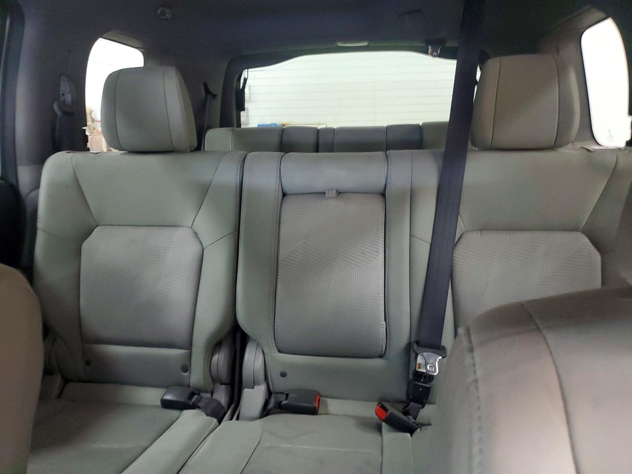2013 HONDA PILOT LX photo 28
