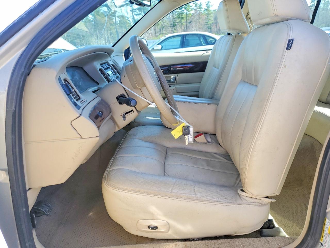 2009 MERCURY GRAND MARQUIS LS photo 19