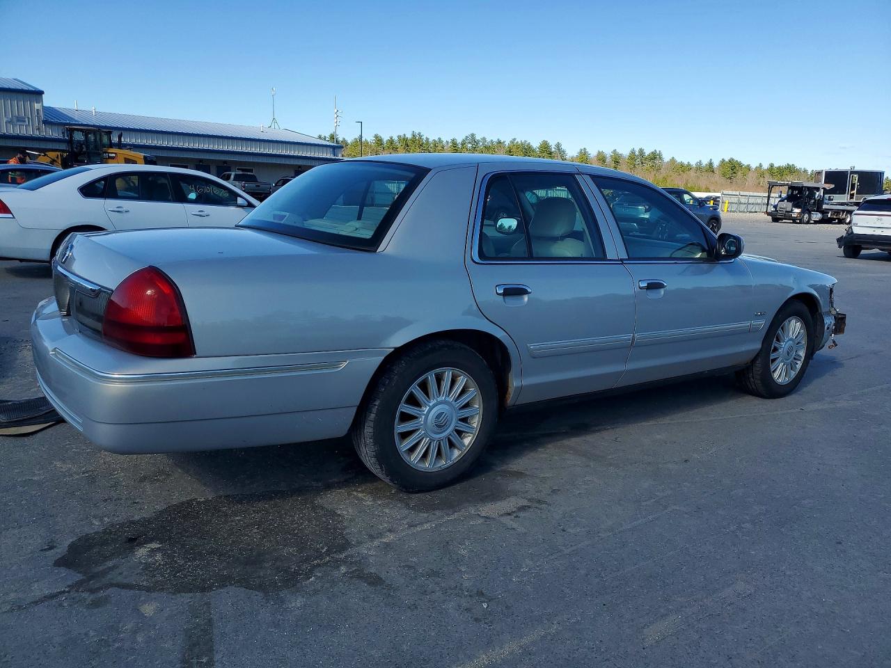 2009 MERCURY GRAND MARQUIS LS photo 7