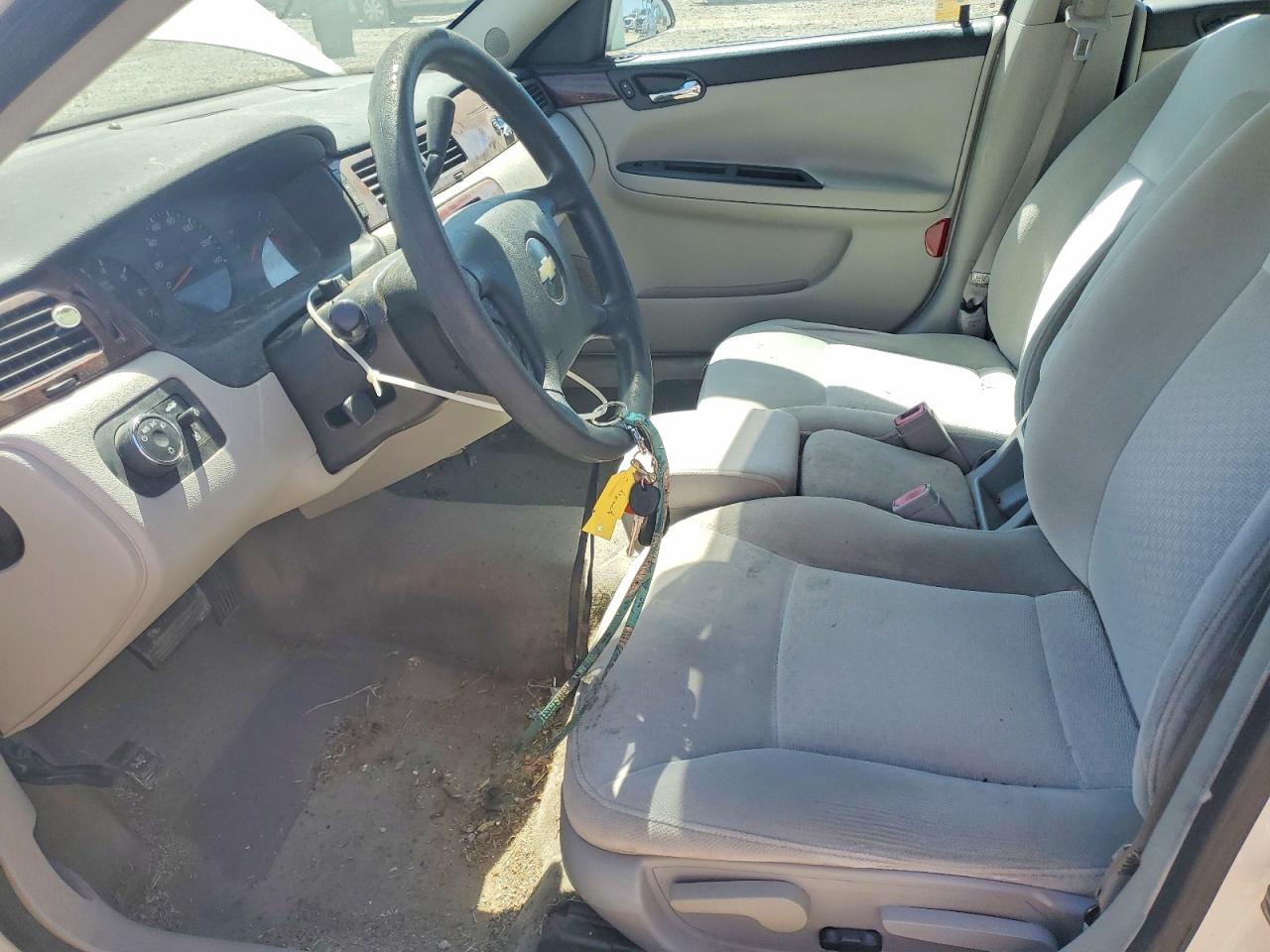 2009 CHEVROLET IMPALA LS photo 13