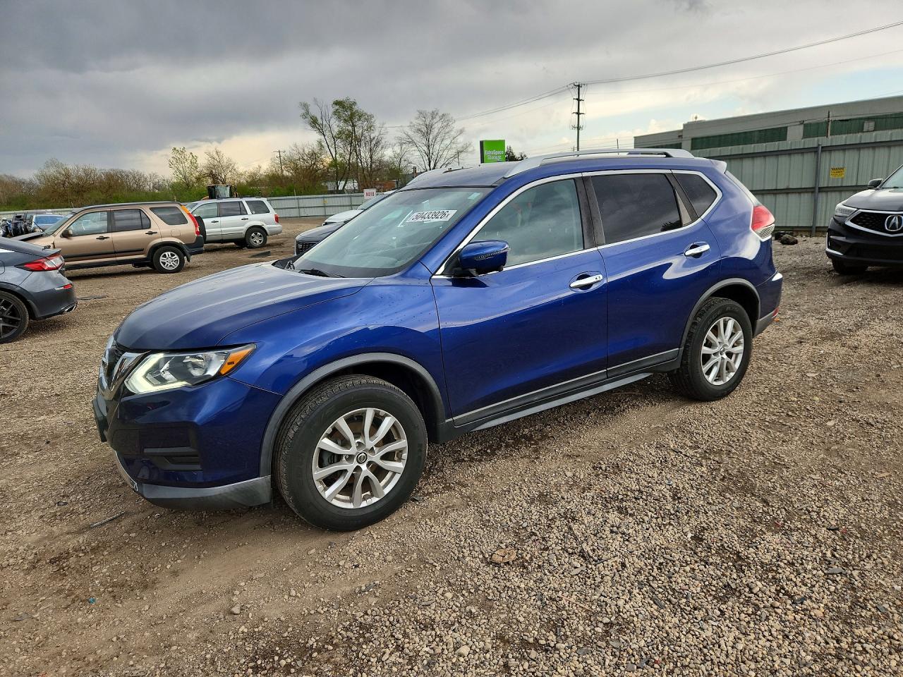 2017 NISSAN ROGUE