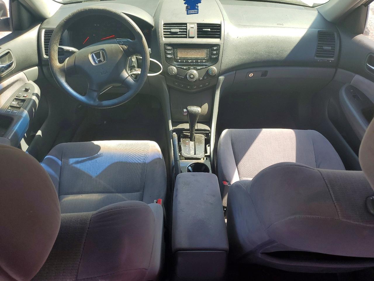 2004 HONDA ACCORD LX photo 15