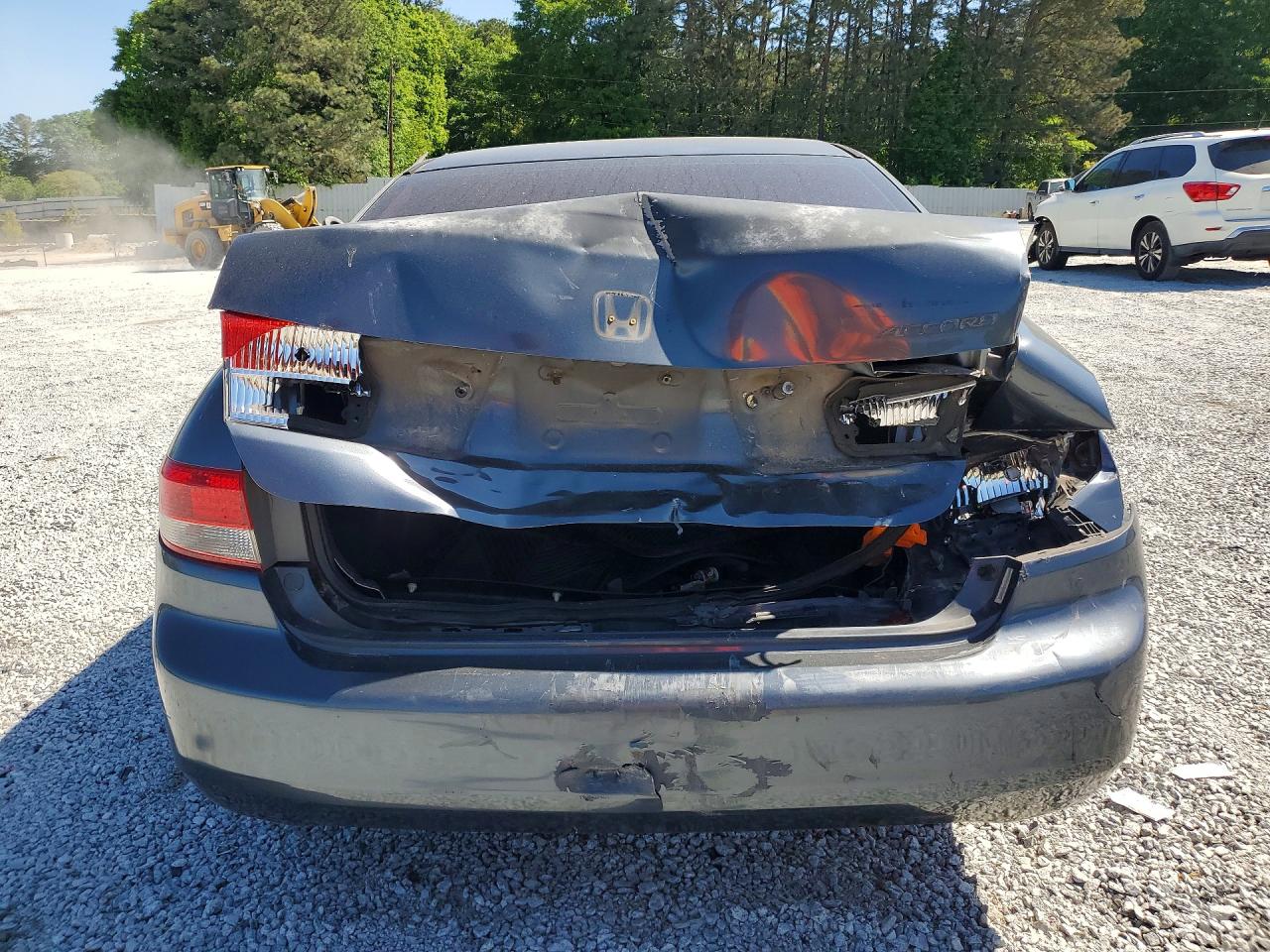 2004 HONDA ACCORD LX photo 11
