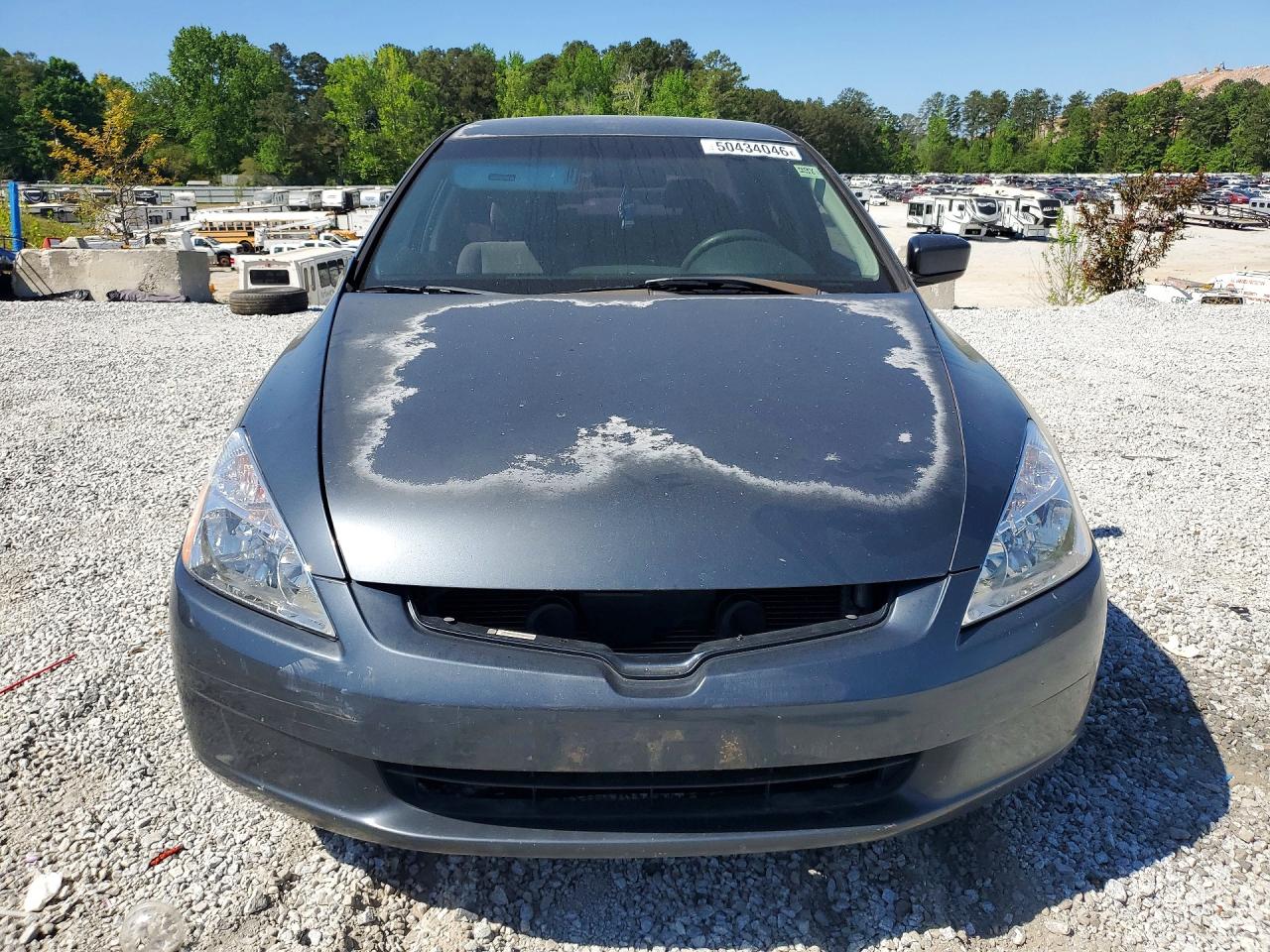 2004 HONDA ACCORD LX photo 9