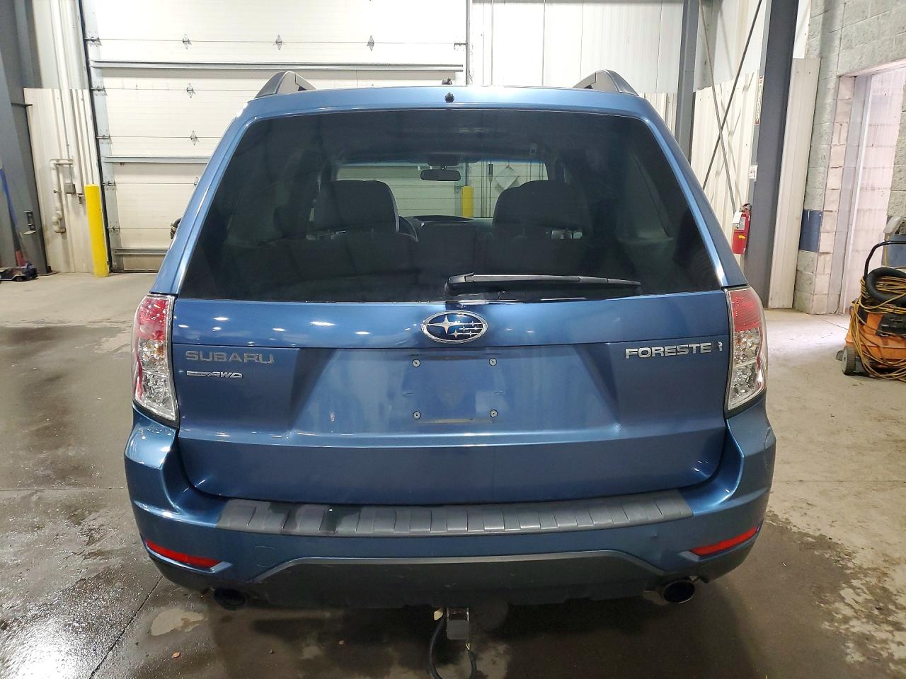 2010 SUBARU FORESTER 2.5X LIMITED photo 6