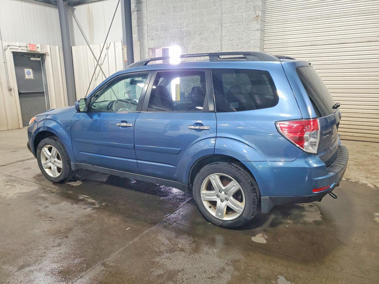 2010 SUBARU FORESTER 2.5X LIMITED photo 2