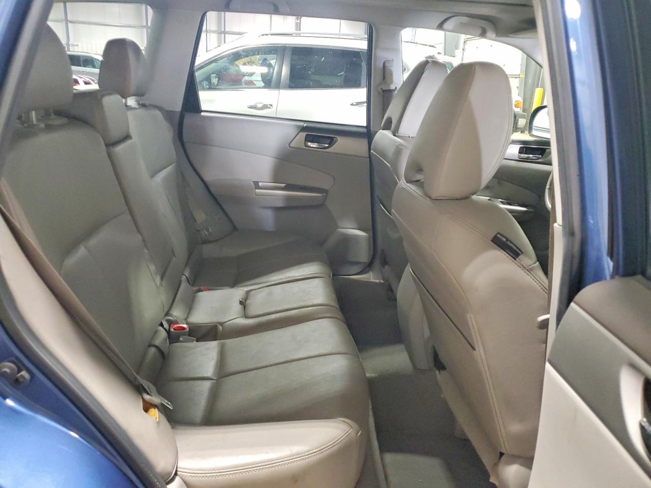 2010 SUBARU FORESTER 2.5X LIMITED photo 11