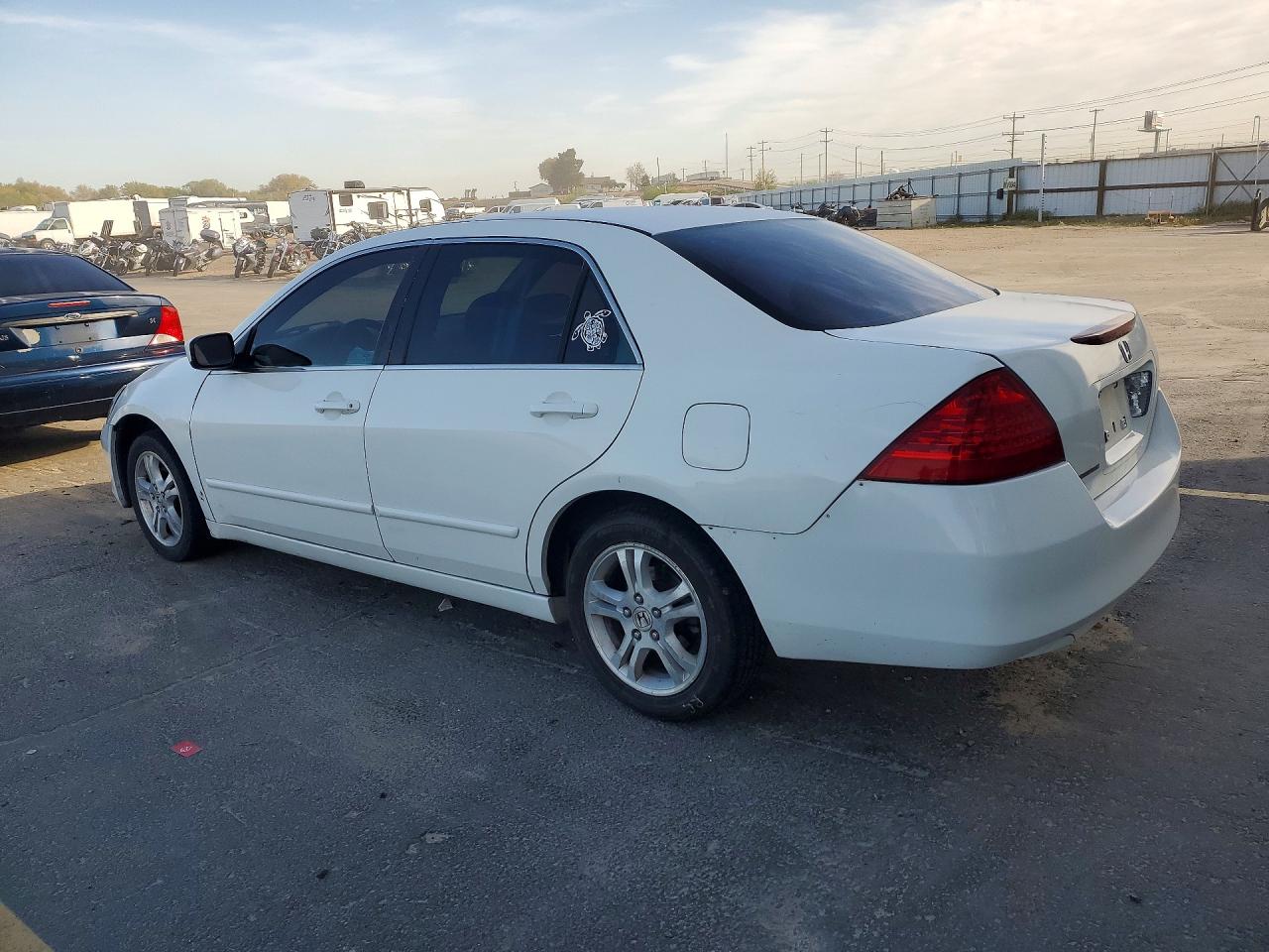 2006 HONDA ACCORD SE photo 2