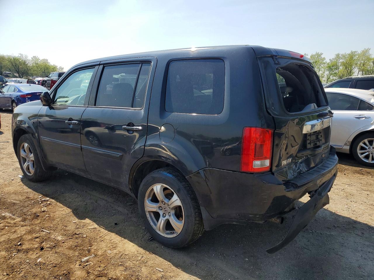 2013 HONDA PILOT EX photo 2