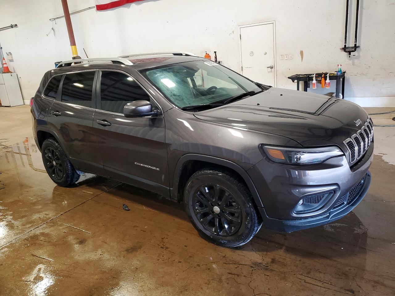 2021 JEEP CHEROKEE LATITUDE LUX photo 10