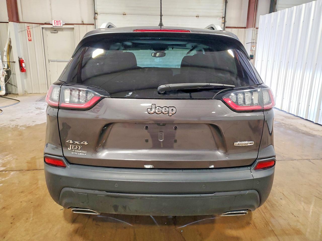 2021 JEEP CHEROKEE LATITUDE LUX photo 16
