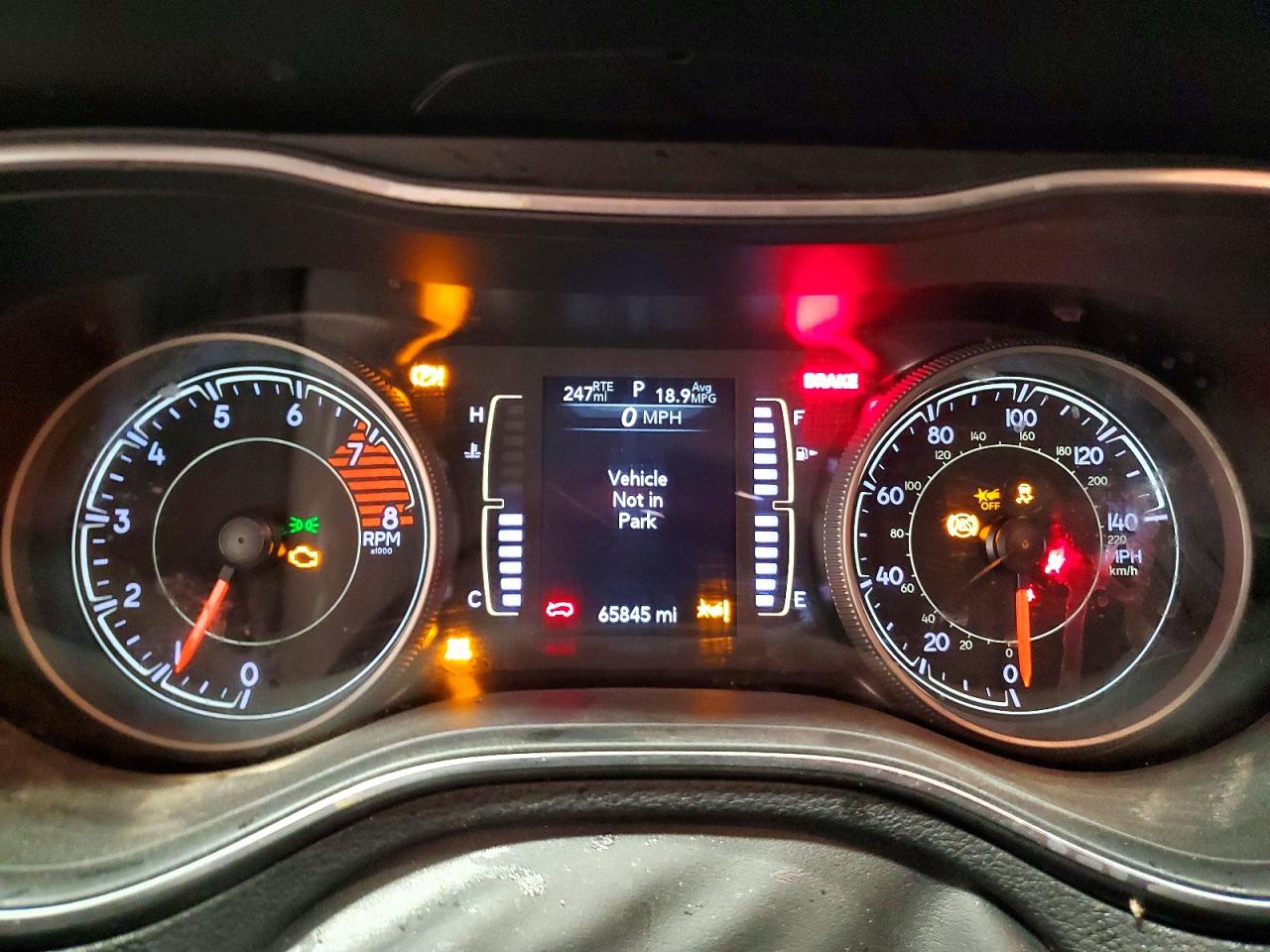 2021 JEEP CHEROKEE LATITUDE LUX photo 25