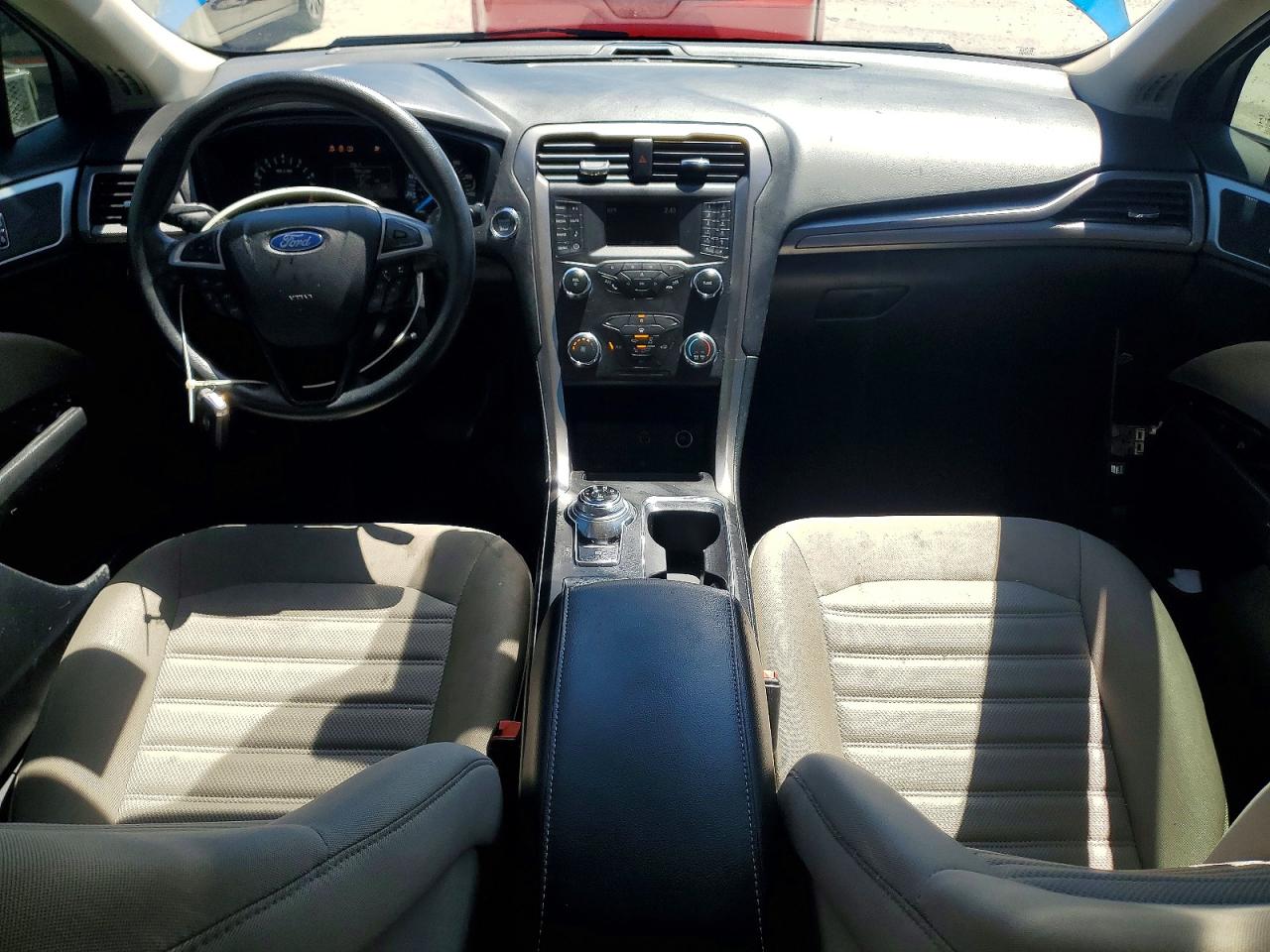 2019 FORD FUSION S photo 22