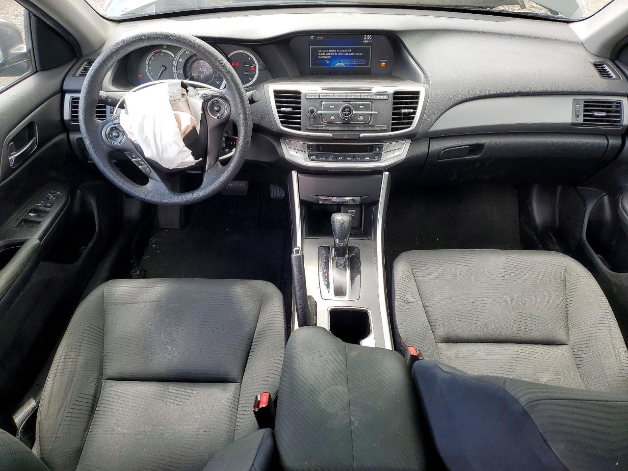 2015 HONDA ACCORD LX photo 15