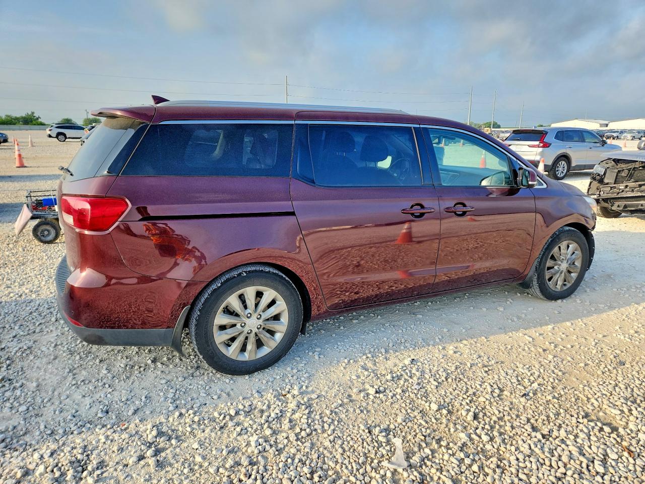 2017 KIA SEDONA EX photo 7