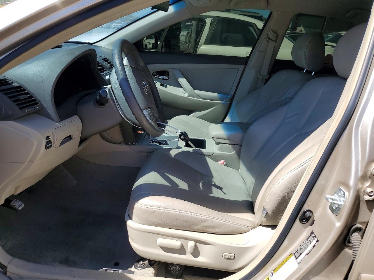 2007 TOYOTA CAMRY LE photo 19