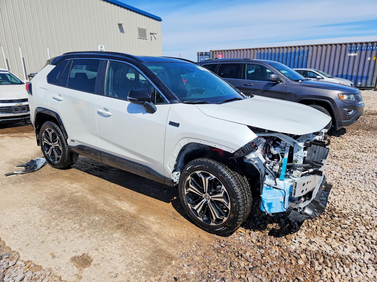 2024 TOYOTA RAV4 PRIME XSE photo 7