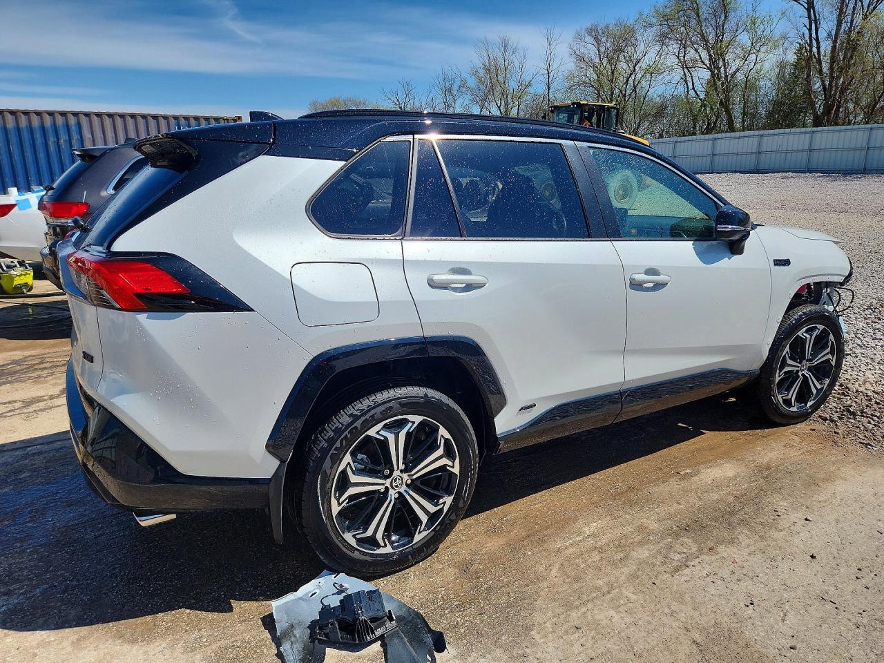 2024 TOYOTA RAV4 PRIME XSE photo 5