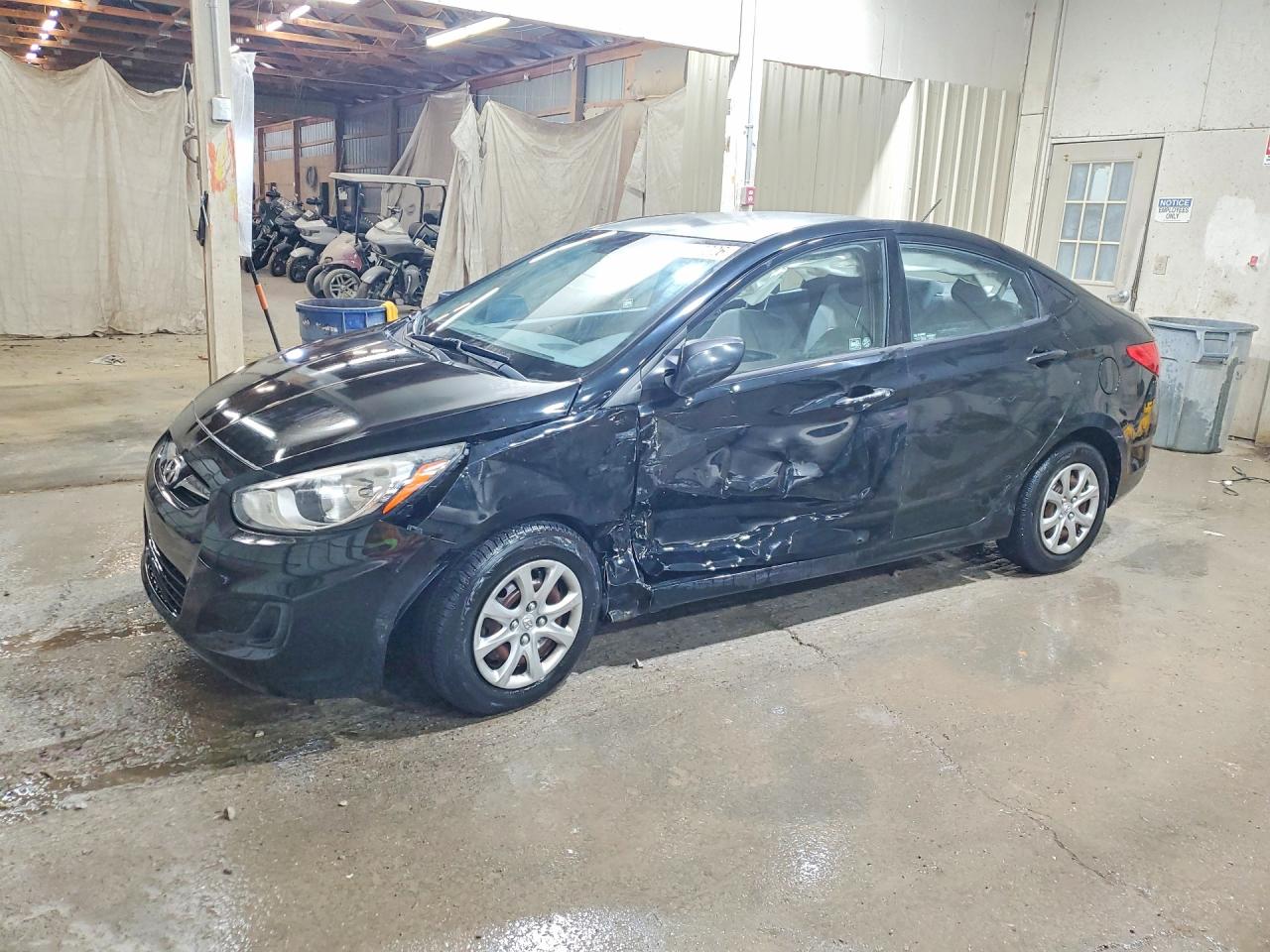 2014 HYUNDAI ACCENT