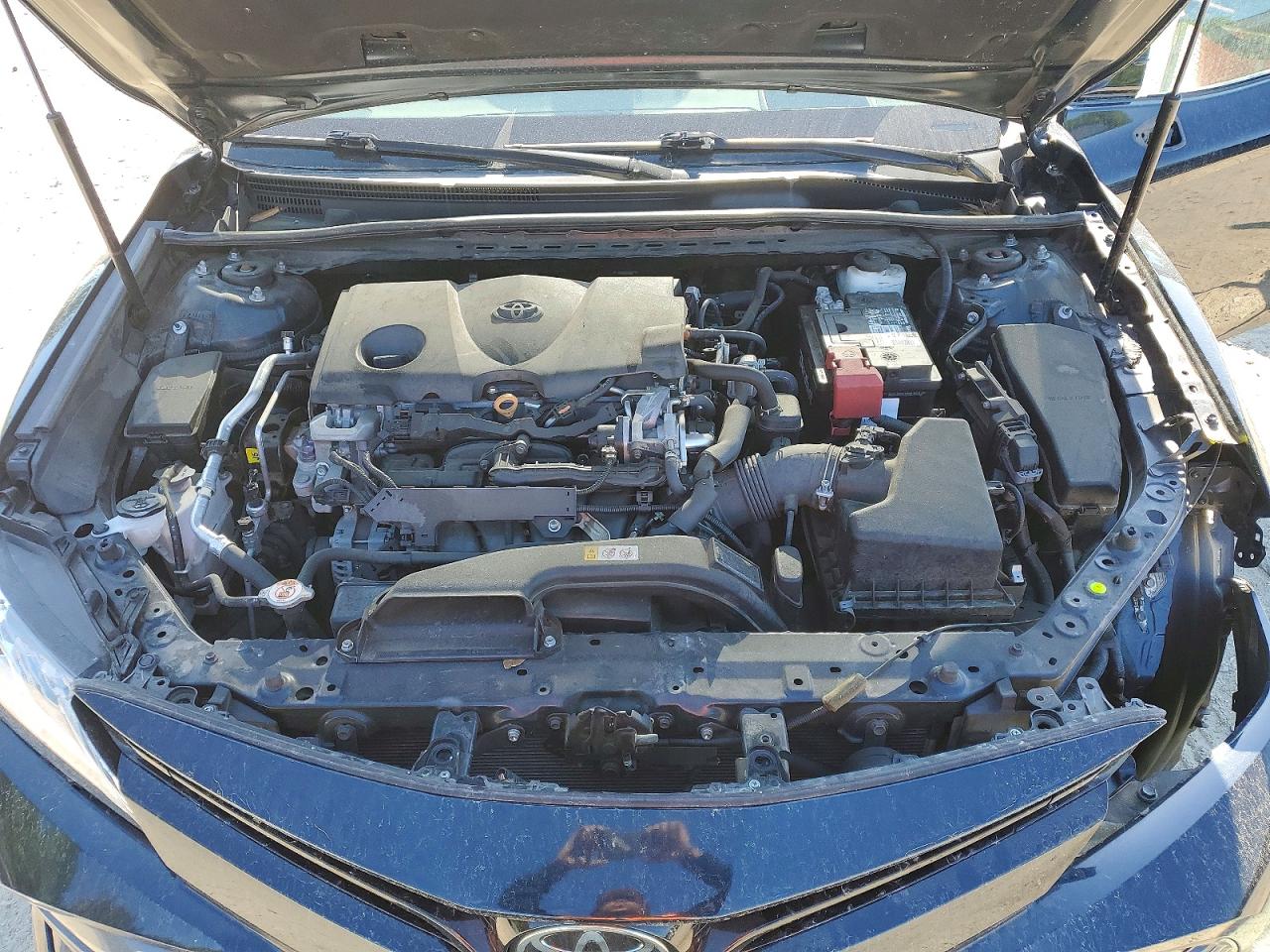 2020 TOYOTA CAMRY XLE photo 21