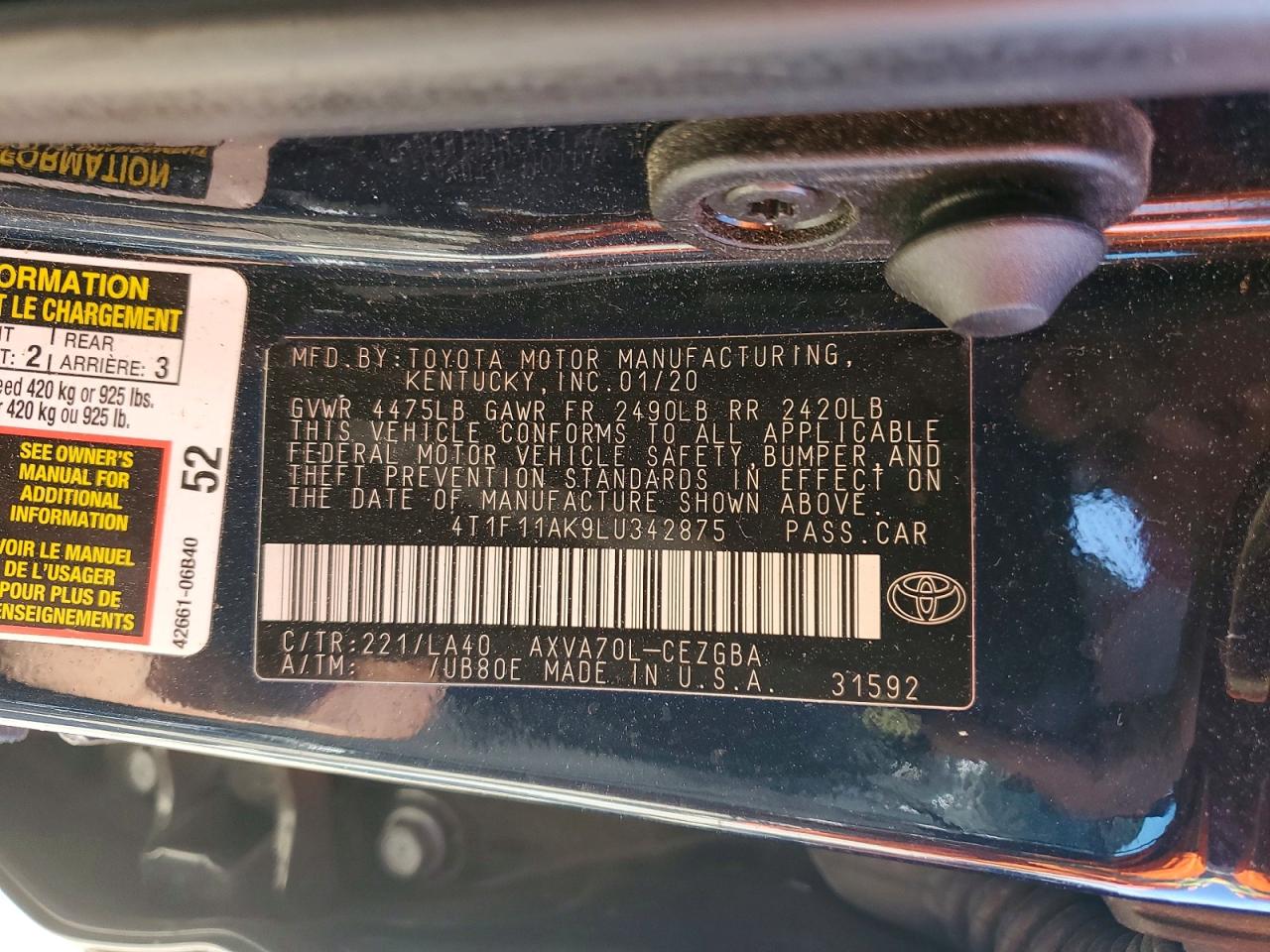 2020 TOYOTA CAMRY XLE photo 25