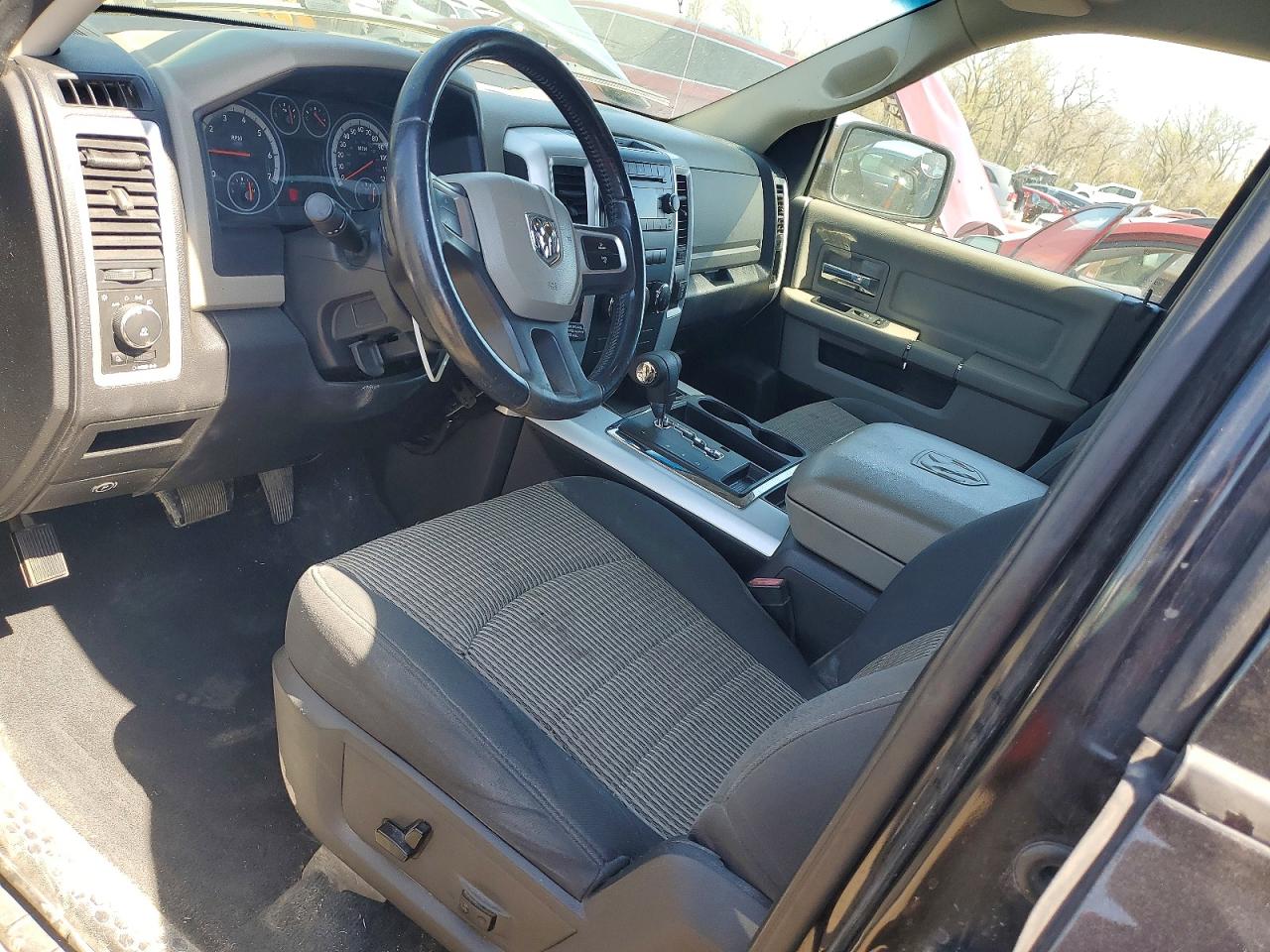 2011 DODGE RAM 1500 photo 22