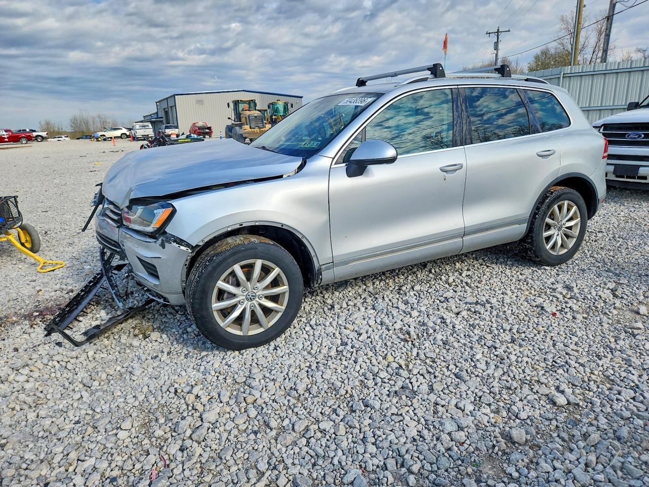 2015 VOLKSWAGEN TOUAREG