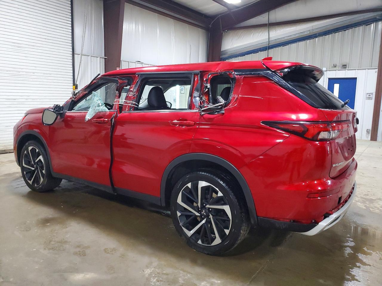 2024 MITSUBISHI OUTLANDER SE photo 4