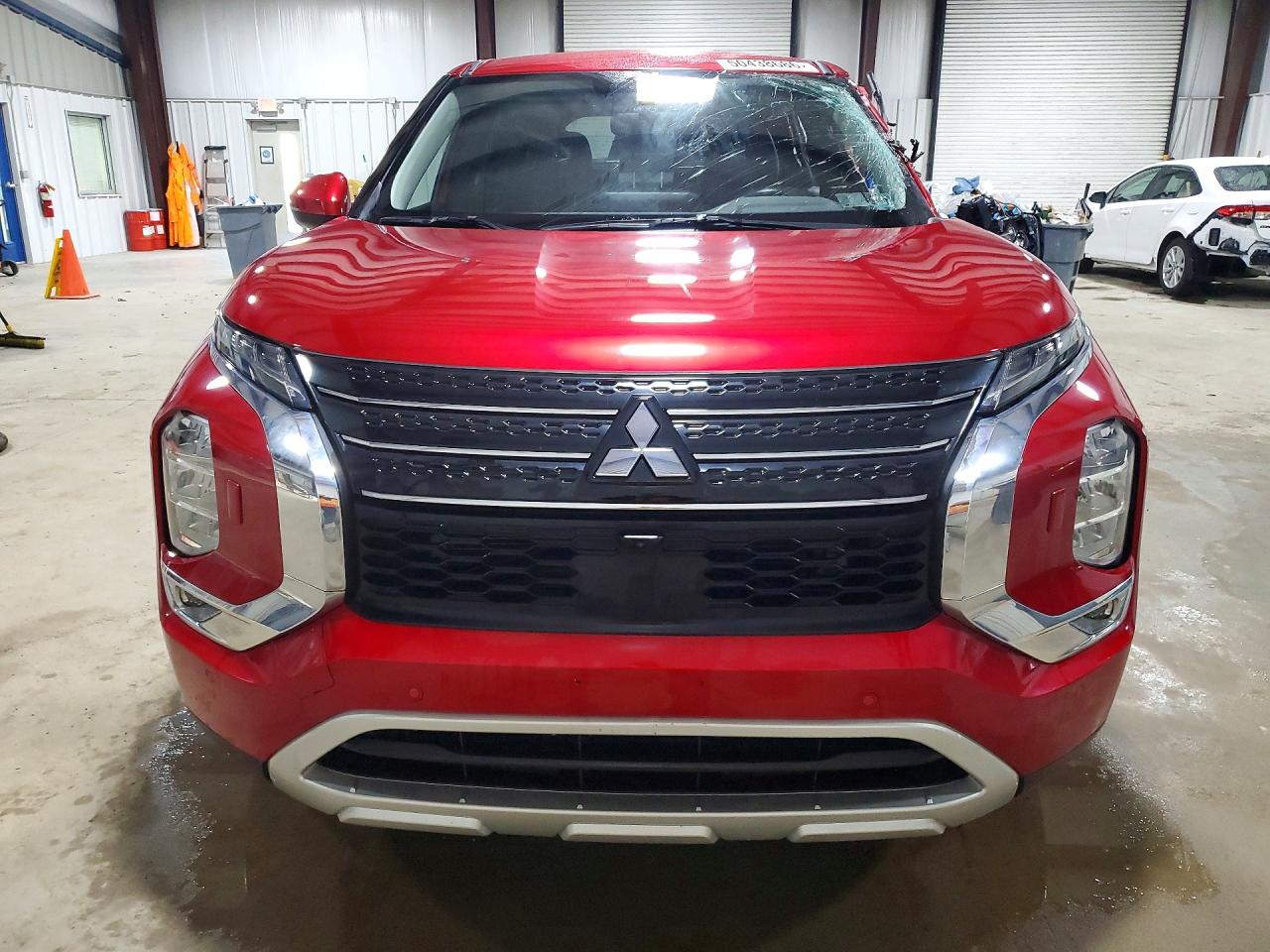 2024 MITSUBISHI OUTLANDER SE photo 13