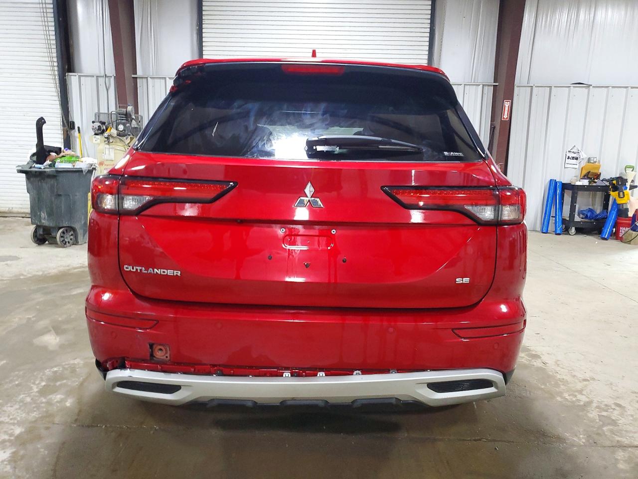 2024 MITSUBISHI OUTLANDER SE photo 16