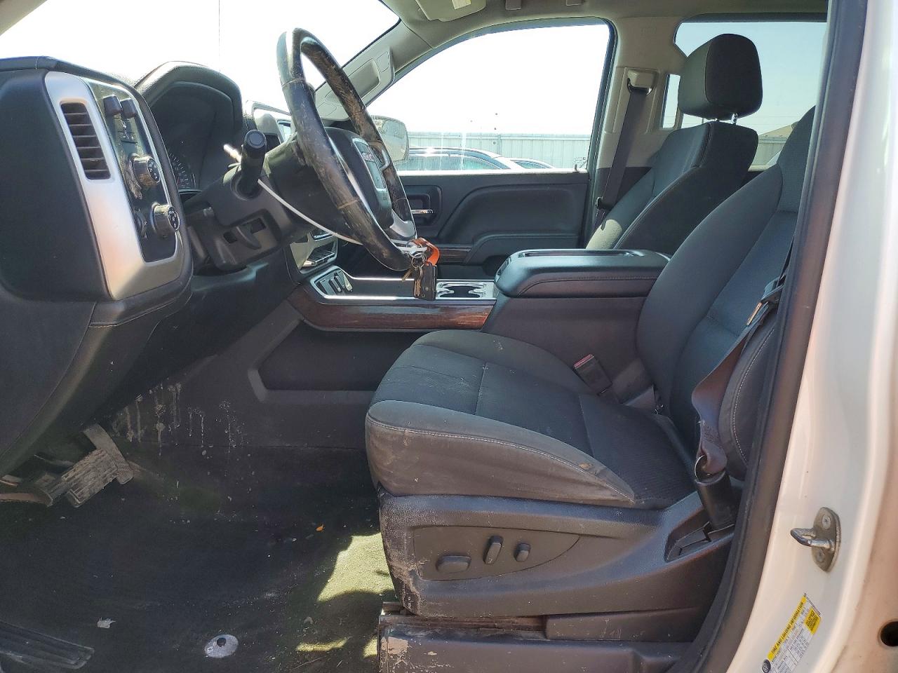 2014 GMC SIERRA K1500 SLE photo 7