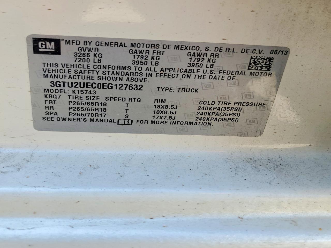 2014 GMC SIERRA K1500 SLE photo 12