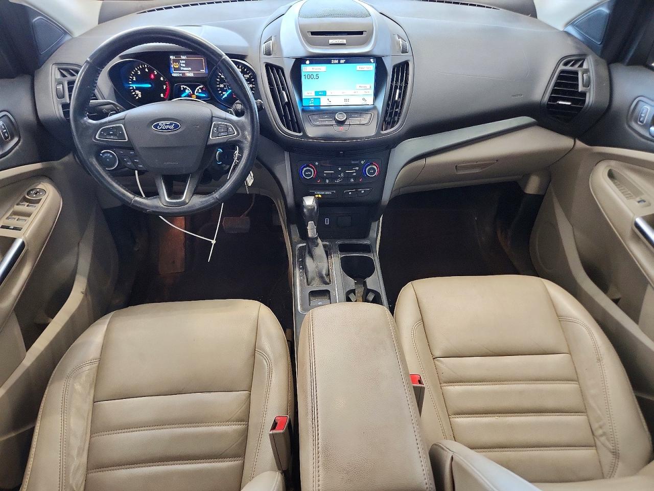 2017 FORD ESCAPE SE photo 15