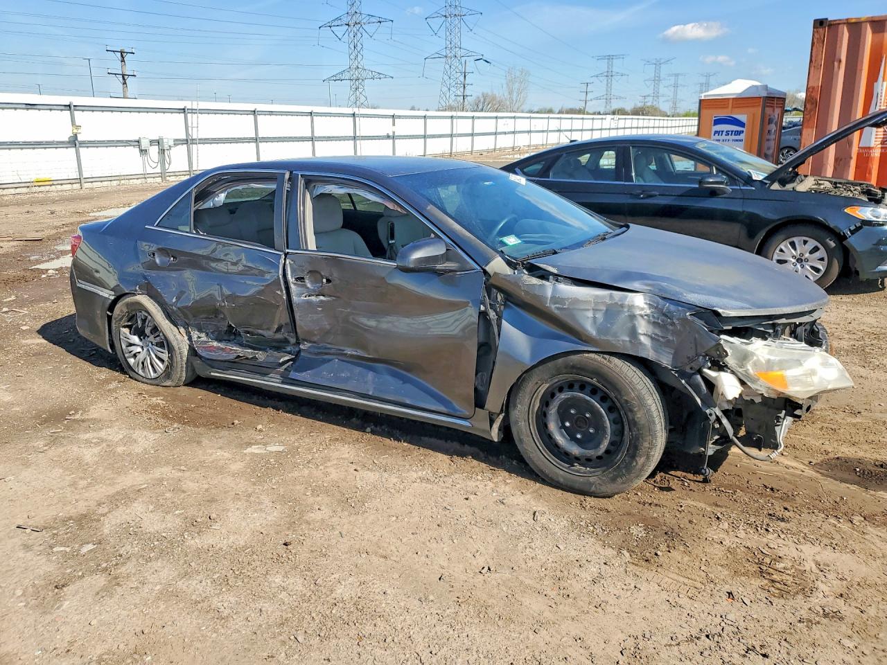 2012 TOYOTA CAMRY LE photo 7