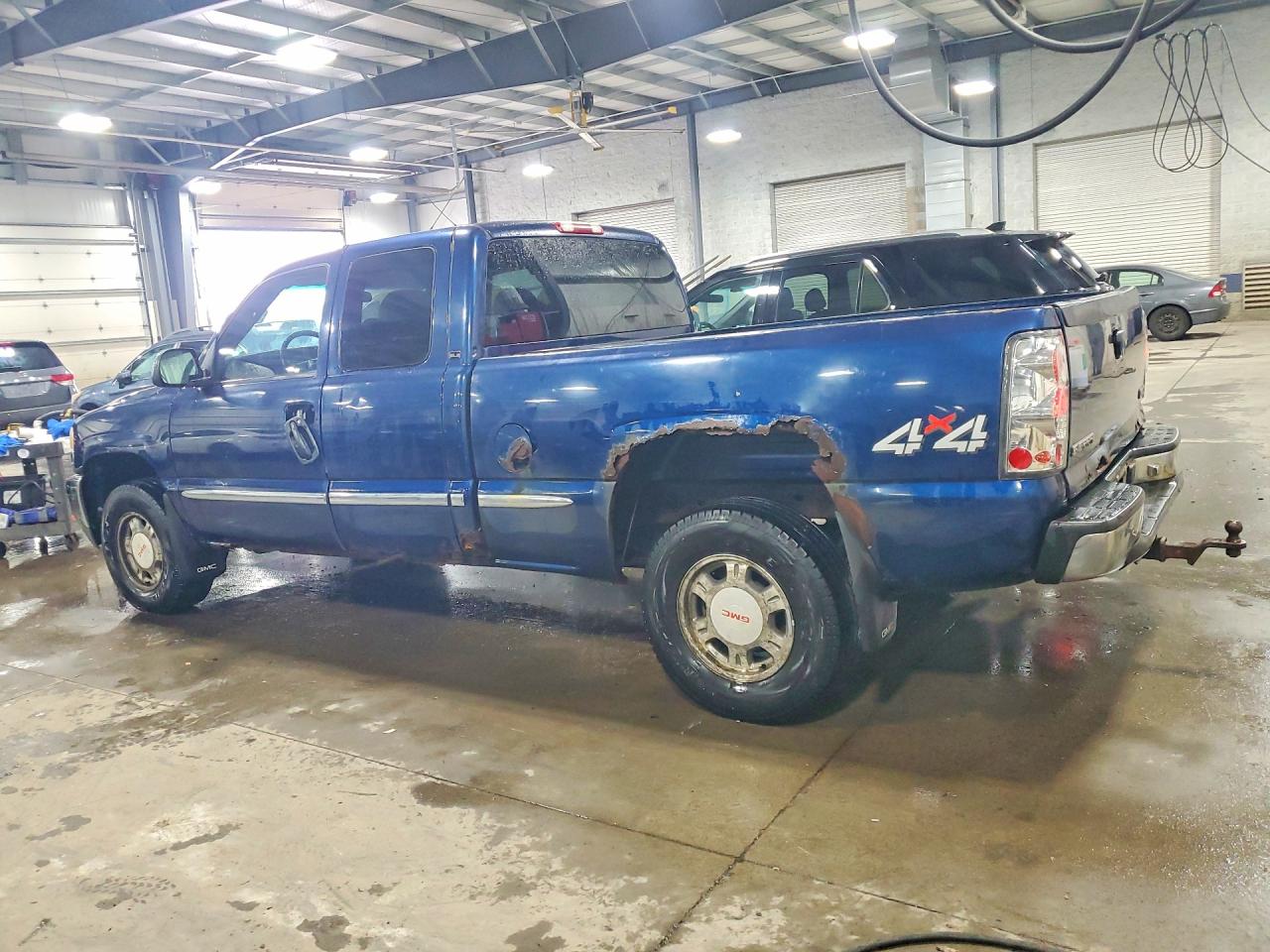 2001 GMC NEW SIERRA K1500 photo 2