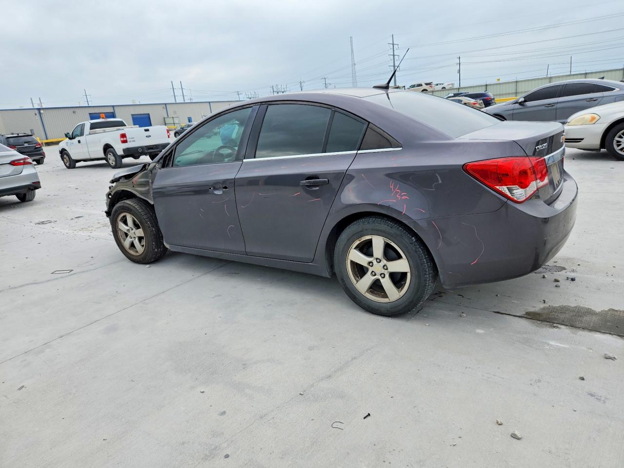 2011 CHEVROLET CRUZE LT photo 4