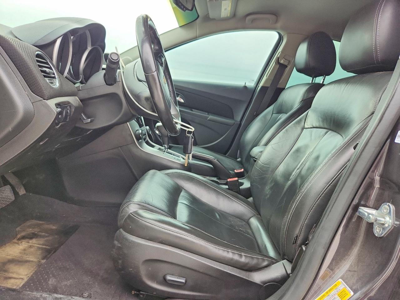 2011 CHEVROLET CRUZE LT photo 19