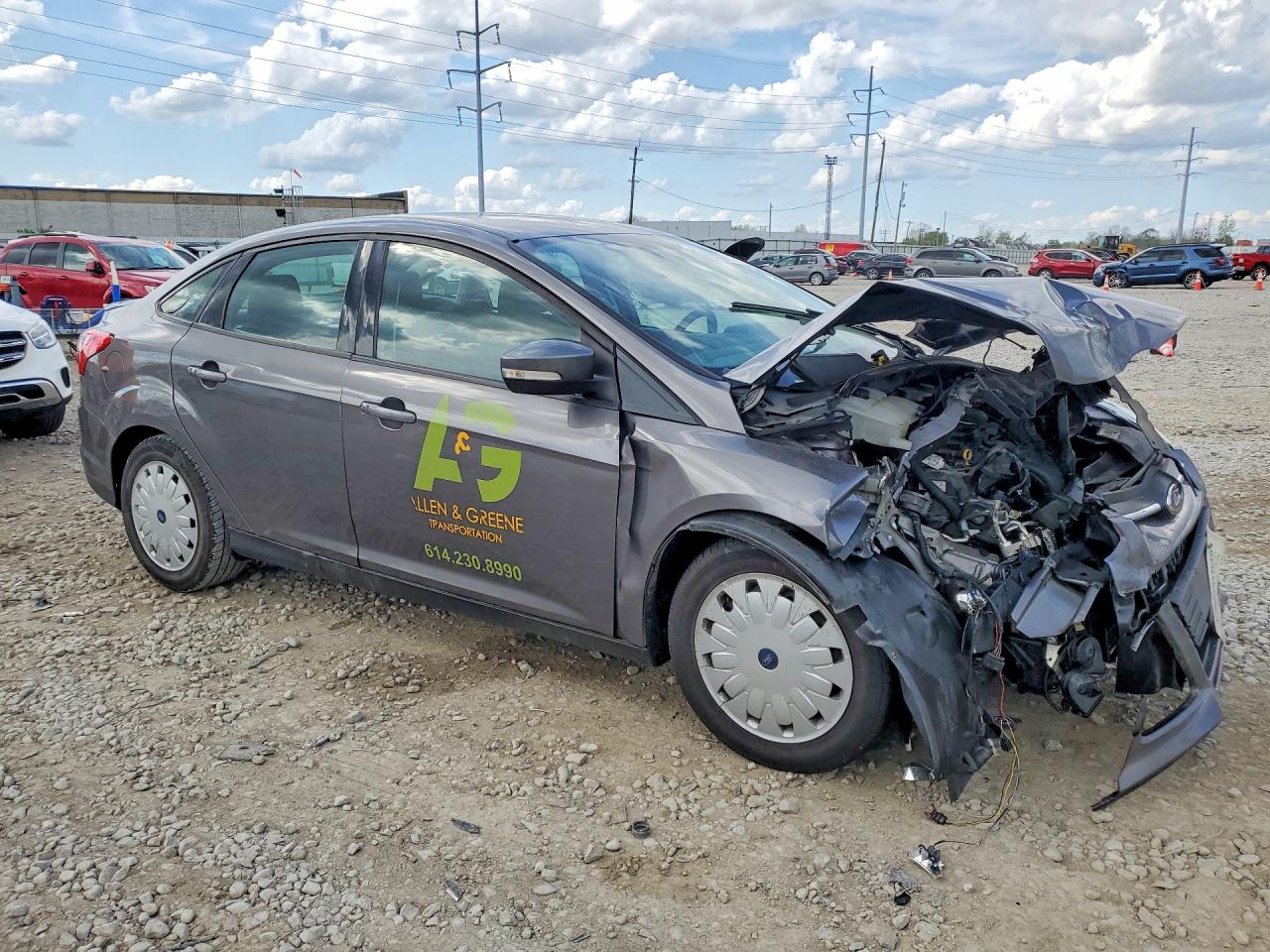 2013 FORD FOCUS SE photo 4