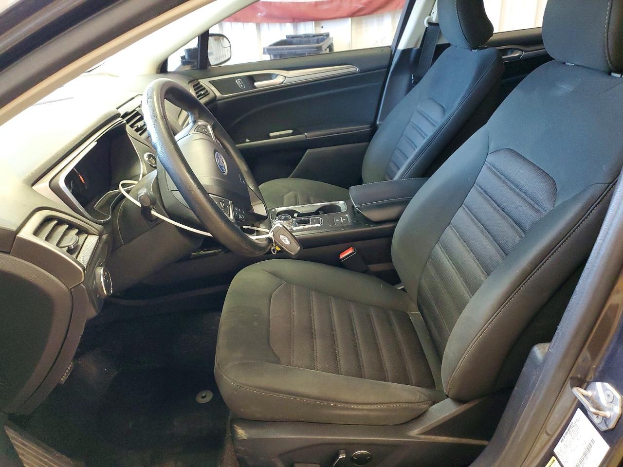 2017 FORD FUSION SE HYBRID photo 19
