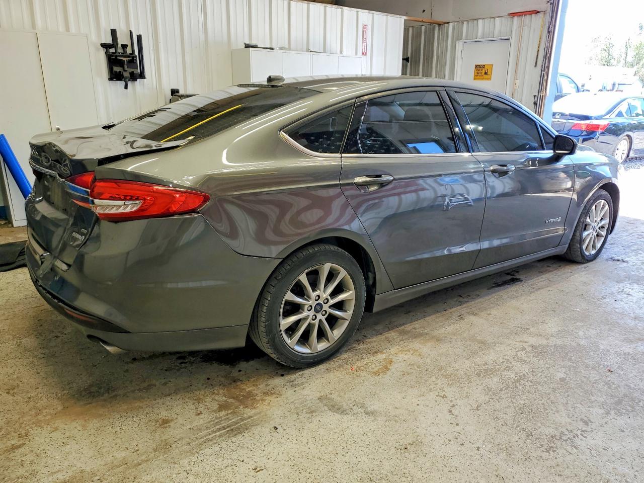 2017 FORD FUSION SE HYBRID photo 7