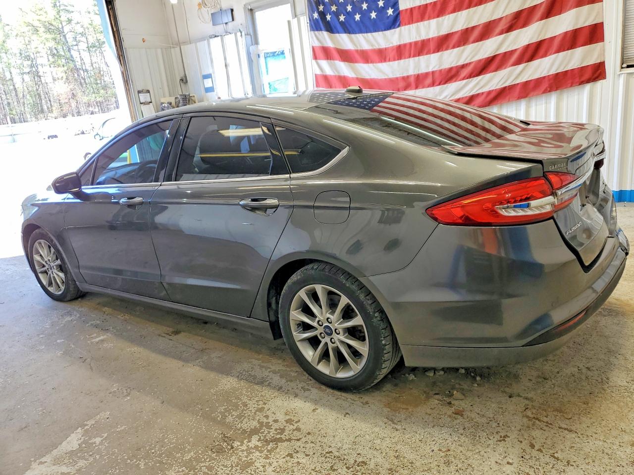 2017 FORD FUSION SE HYBRID photo 4