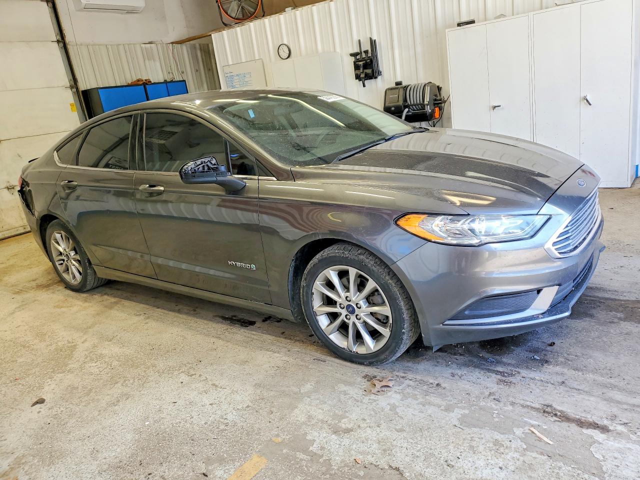 2017 FORD FUSION SE HYBRID photo 10