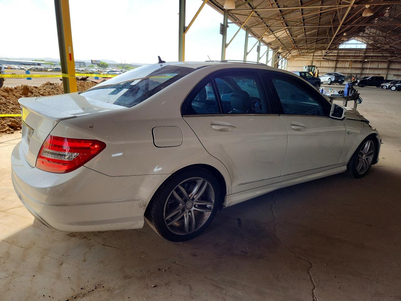 2014 MERCEDES-BENZ C 250 photo 5
