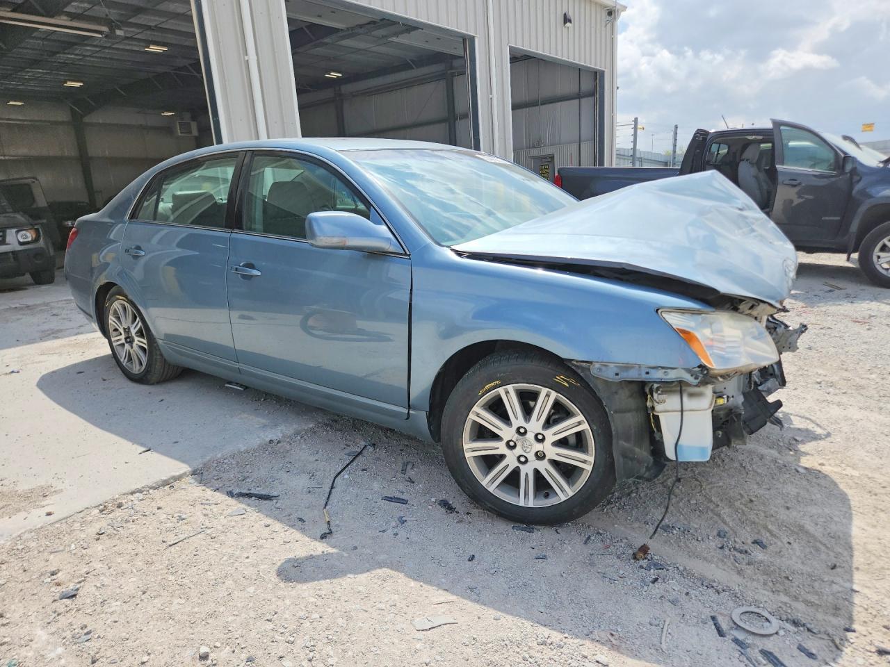 2006 TOYOTA AVALON LIMITED photo 10