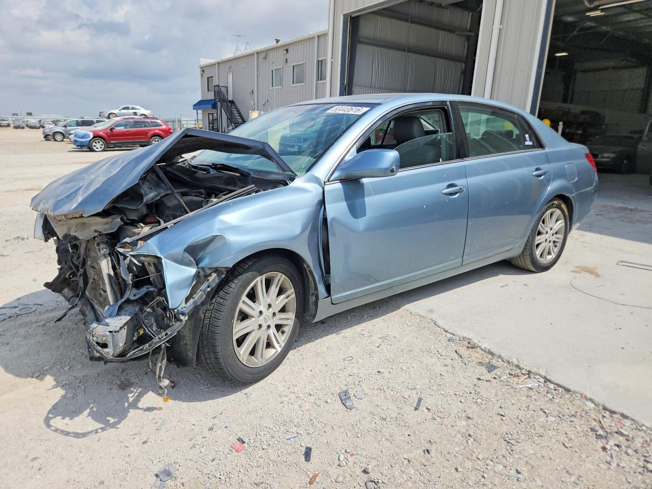 2006 TOYOTA AVALON