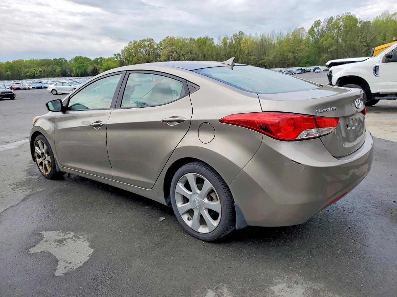 2013 HYUNDAI ELANTRA LIMITED photo 4